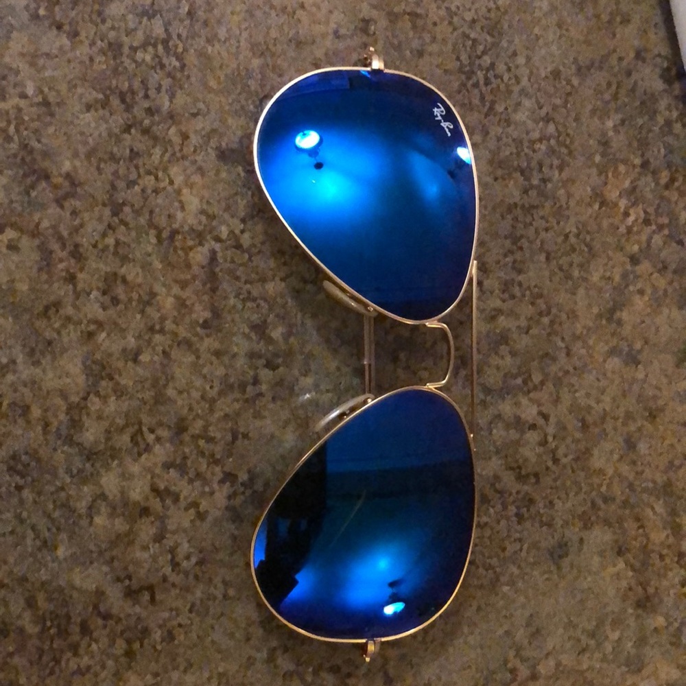 Ray Bans Blue Flash Lense Sunglasses
